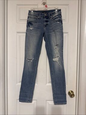Silver Jeans Women's Distressed Light Blue Skinny Jeans